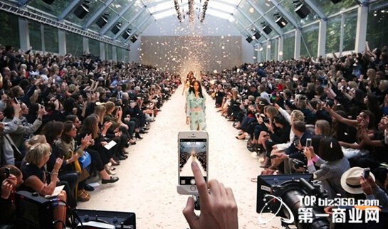 Burberry营销技巧.jpg